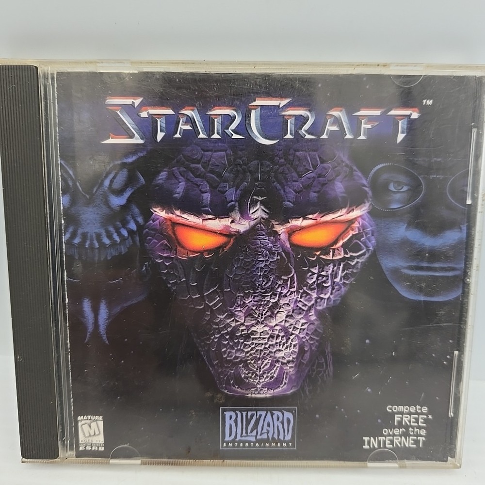 StarCraft Blizzard PC CD-ROM Version 1.0 Windows 95 NT 1998 Strategy Game